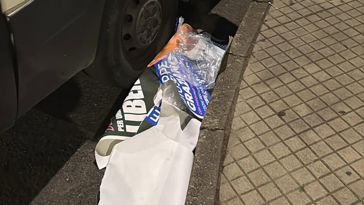 Strappati i manifesti elettorali di Graziano. «Gesto vigliacco, ma non ci fermeranno»