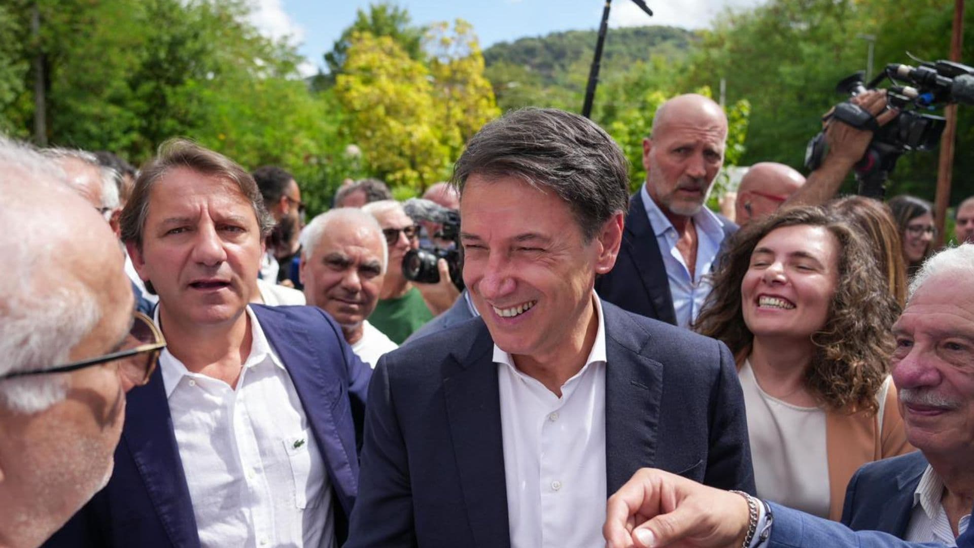 Conte arriva a Corigliano-Rossano per sostenere Tridico