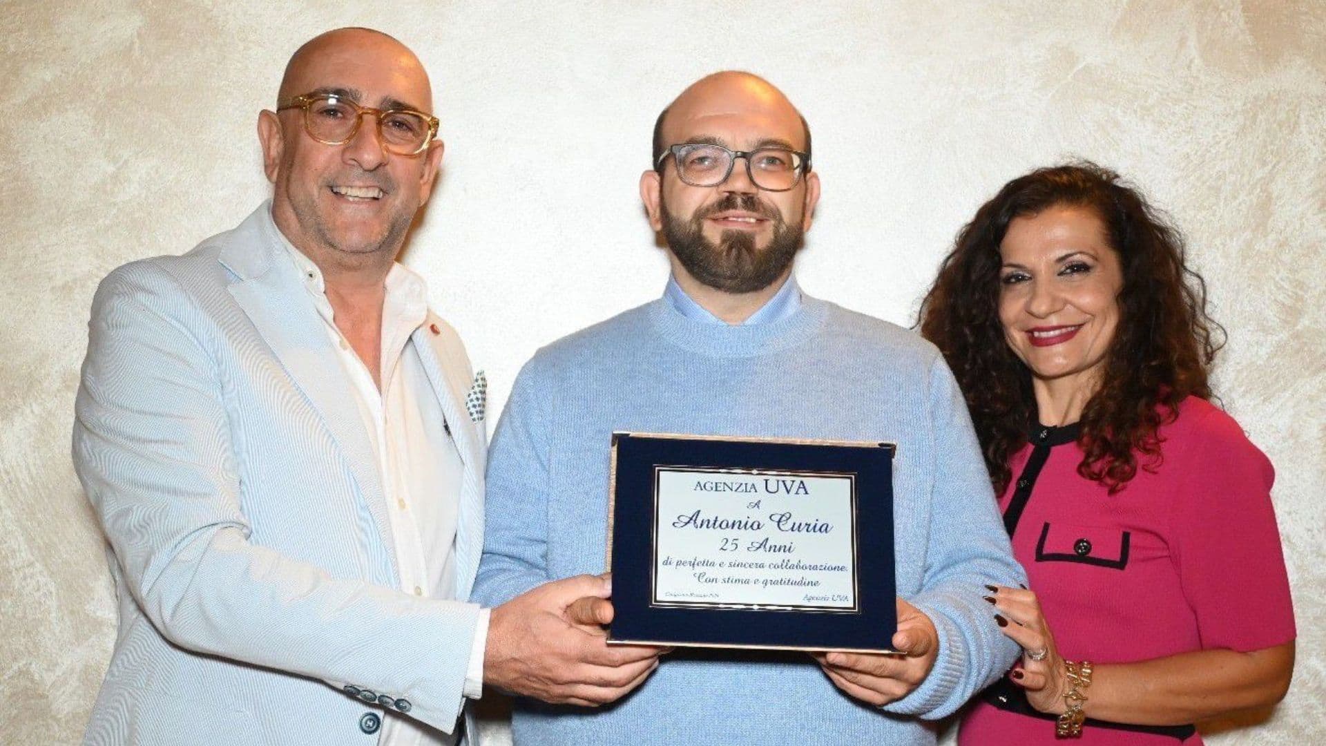 «Da 25 anni con fiducia»: l'Agenzia UVA celebra uno dei suoi storici collaboratori