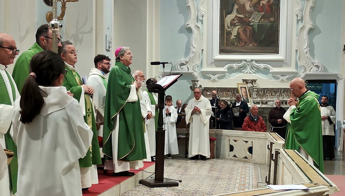 Morano, don Emilio Mitidieri si insedia alla guida della parrocchia Santa Maria Maddalena