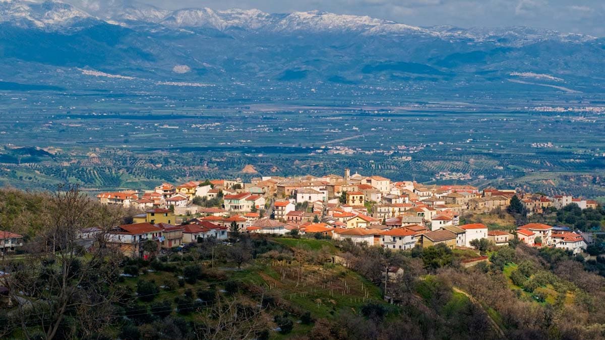 Vaccarizzo Albanese, pubblicato il nuovo bando del Fondo Comuni Marginali