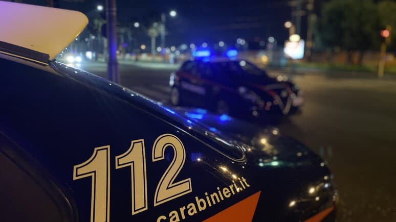Sorpreso dai Carabinieri con 20 panetti di hashish: arrestato giovane di Schiavonea