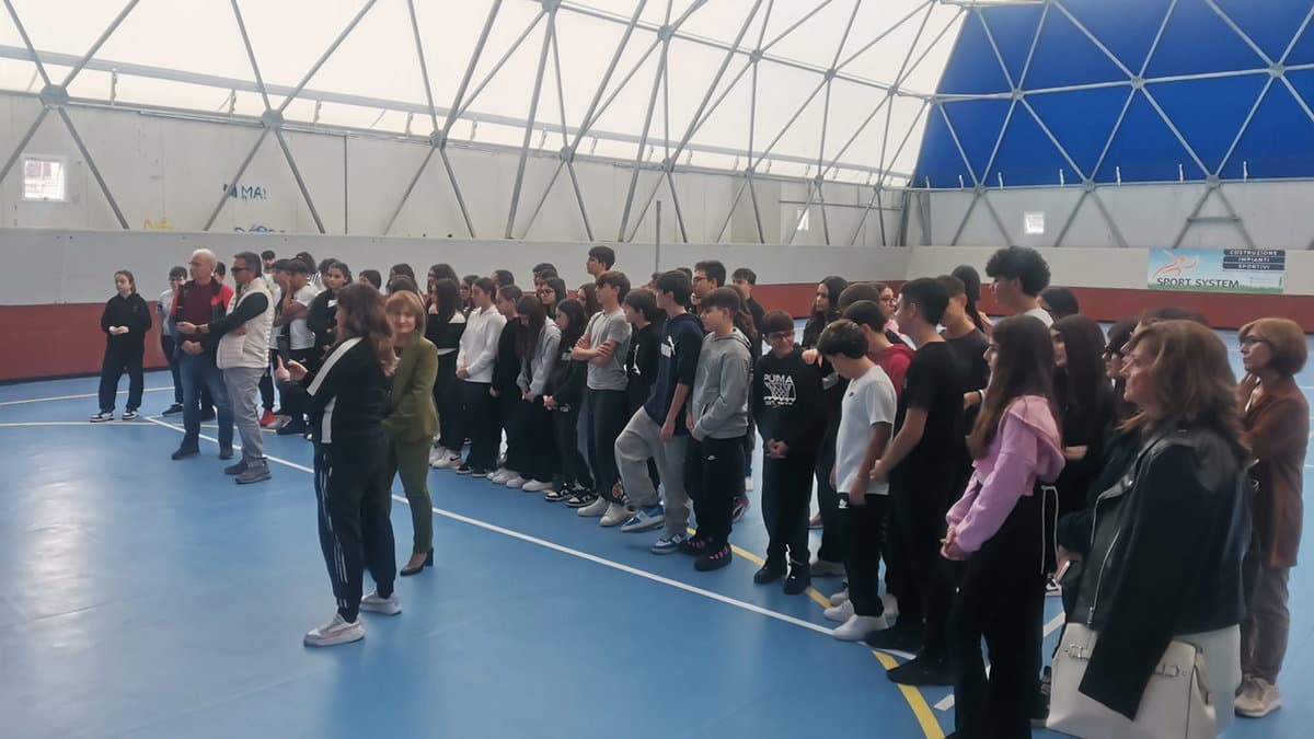 Cariati, nuova palestra per i ragazzi della Scuola Media “De Amicis”