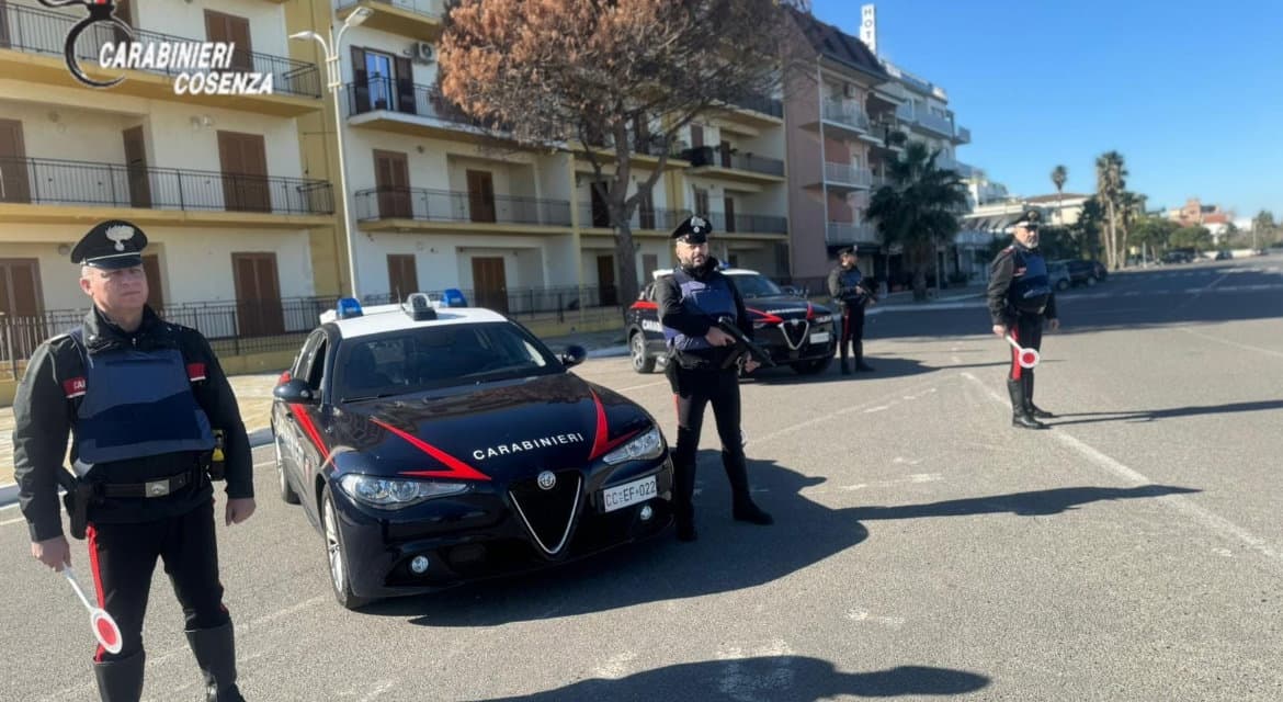 In casa con oltre 600 grammi di marijuana: arrestato un 39enne a Corigliano-Rossano