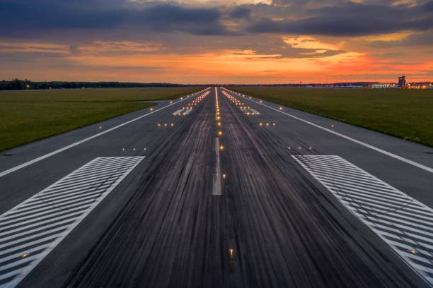 Aeroporto della Sibaritide e ferrovia veloce: si compatta il fronte dei sindaci del Nord Calabria