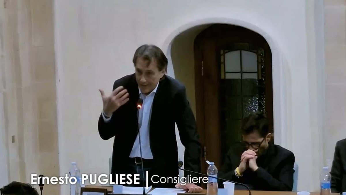 Mercato Ittico, Pugliese replica a Mauro: «Sparare a salve abbassa il livello del dibattito politico in città»