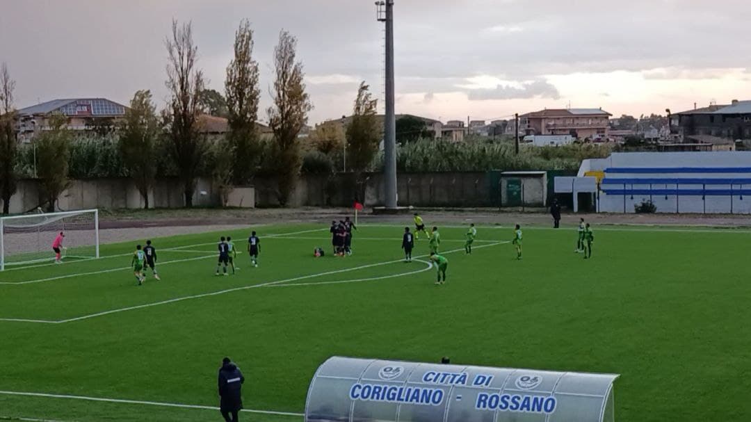 Corigliano Calcio, pesante ko 5-0 con la Soccer : tra rilancio e ridimensionamento si apre la sfida più difficile