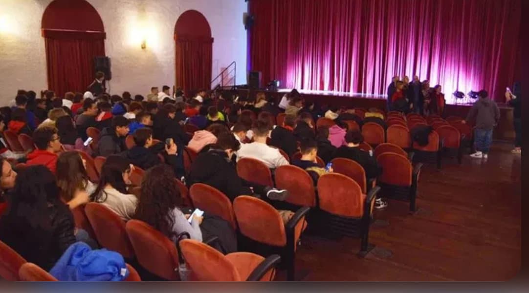 Polemos – Lessico di guerra in scena al Teatro Sybaris