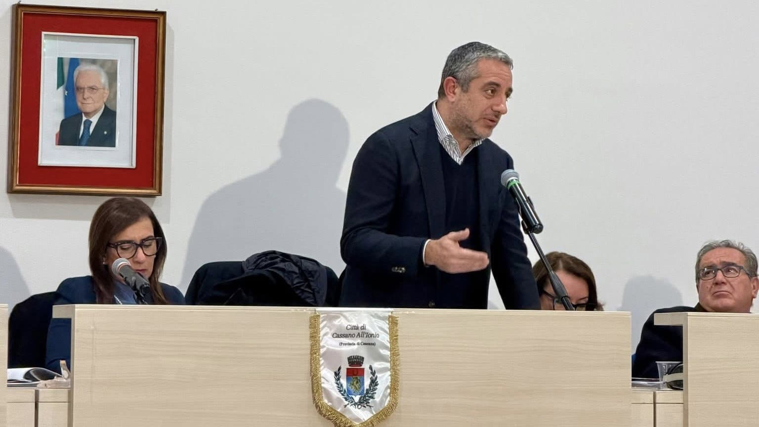 Cassano, via libera alle variazioni di bilancio e al nuovo regolamento per matrimoni civili