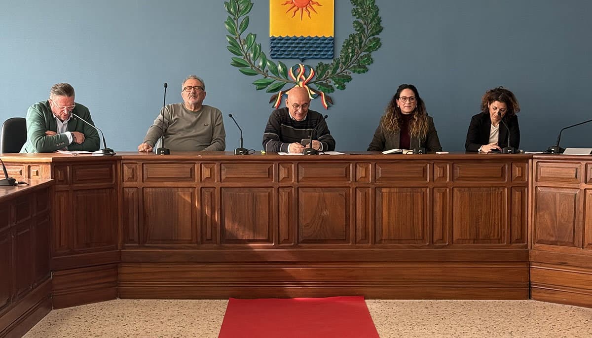 Trebisacce accende il Natale: un cartellone di eventi «mai così ricco» illuminerà il borgo marinaro