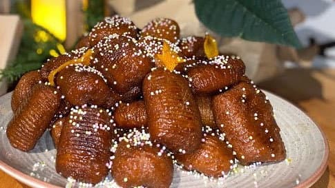 Arriva il profumo del Natale, a Piragineti tornano i fritti della tradizione
