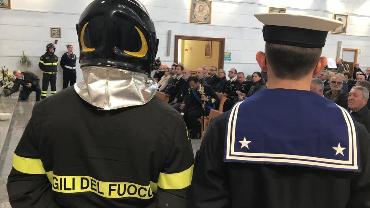 Vigili del Fuoco e Capitaneria insieme per Santa Barbara