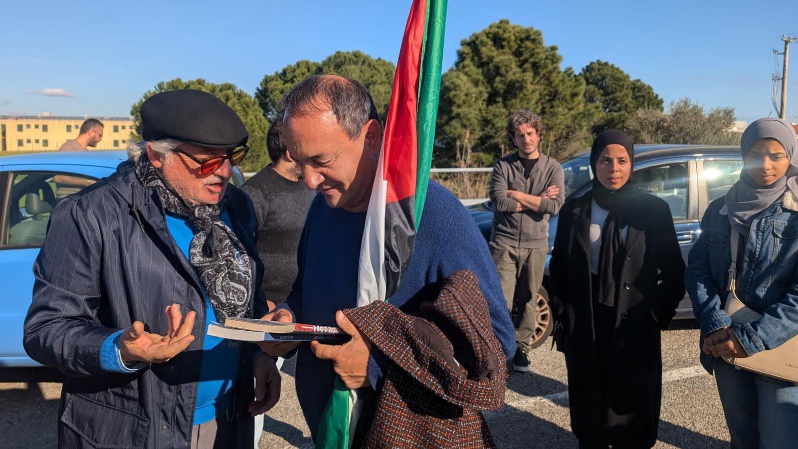 Lucano davanti al carcere di Rossano: «Solidarietà per Ahmad, non è terrorismo chiedere la fine di un genocidio»