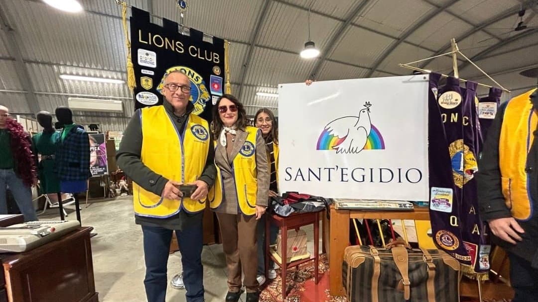 Clementine della solidarietà: così i Lions Arbëria uniscono Sibaritide e Capitale