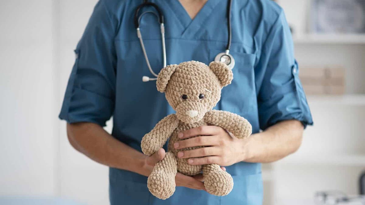 Pediatria a rischio a Co-Ro, Avs tuona contro l'Asp: «Paghi gli arretrati e risolva i problemi»