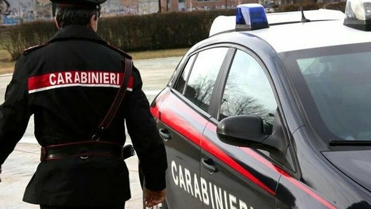 Furto in pieno giorno a Spezzano Albanese: ladri svaligiano un'abitazione