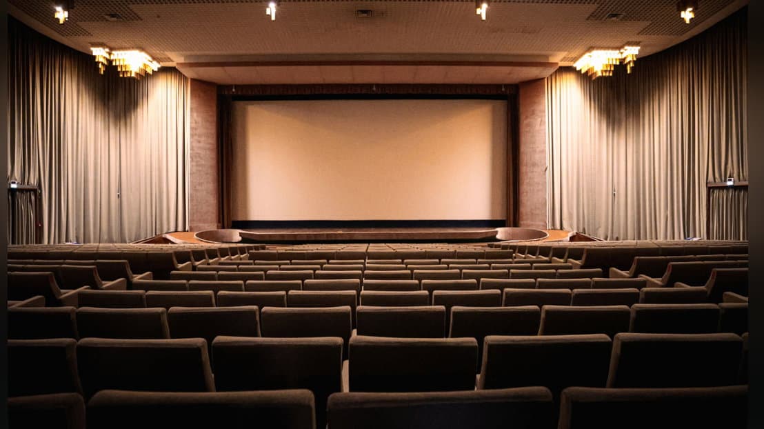 Si alza il sipario della “Rassegna l’altro teatro-on stage Metropol”