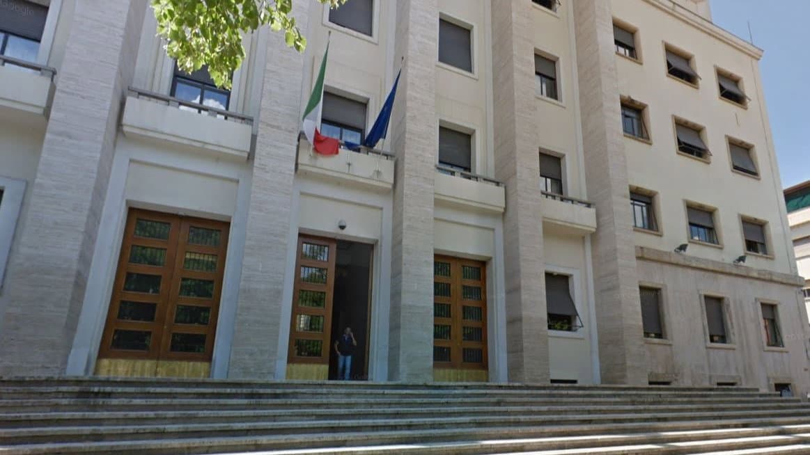 Prefettura di Cosenza, consegna delle Onorificenze al Merito della Repubblica e delle medaglie alle Vittime del Terrorismo