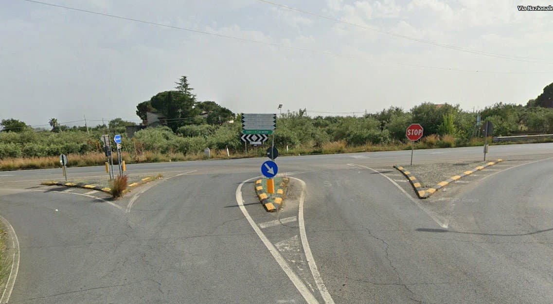 Morte sull’asfalto lungo la Provinciale 263: al bivio di Cerchiara si torna a chiedere una rotonda