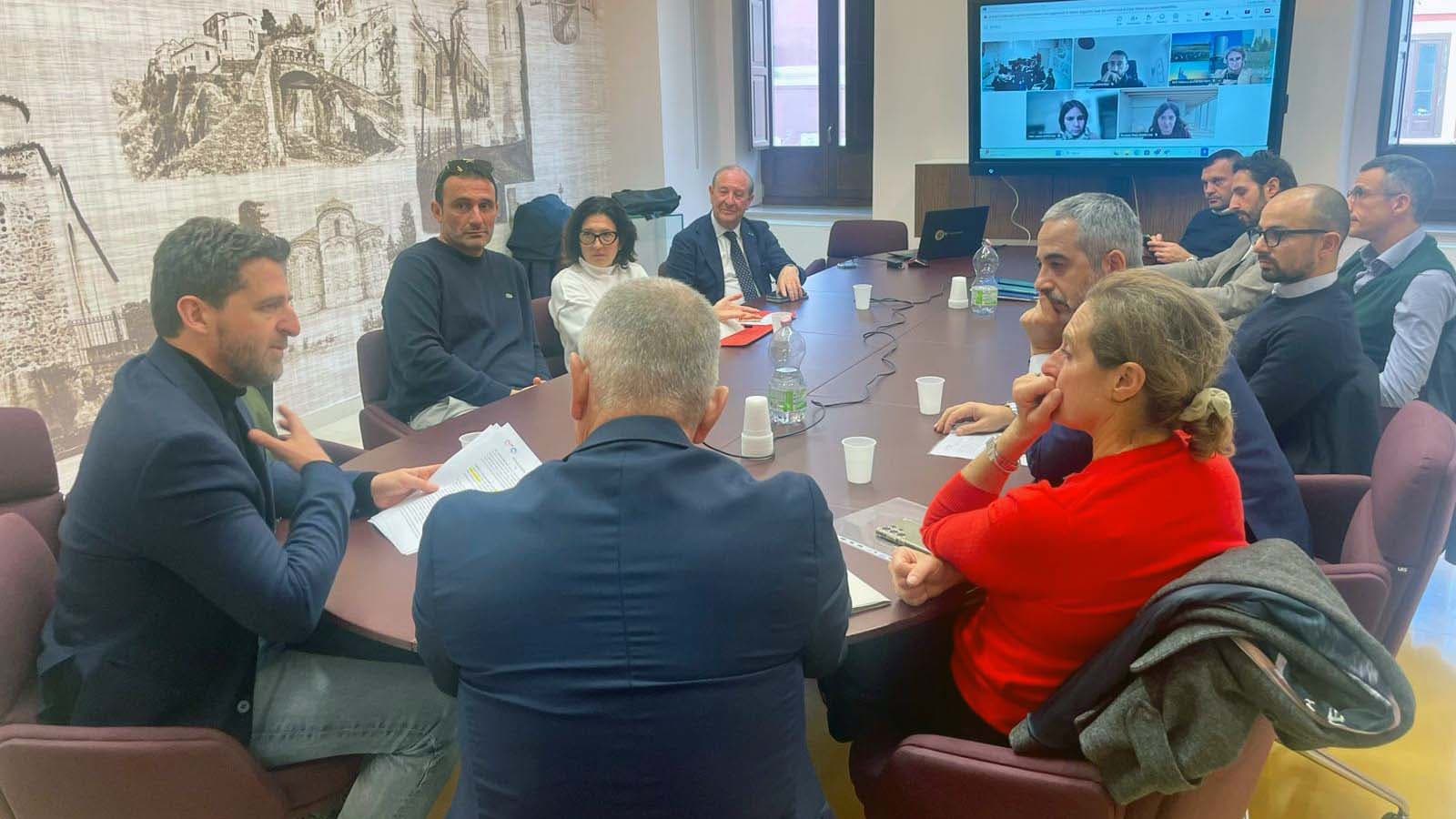 Enel, riparte la demolizione delle ciminiere. Intanto la holding apre a cessione aree, lungomare e nuovi investimenti