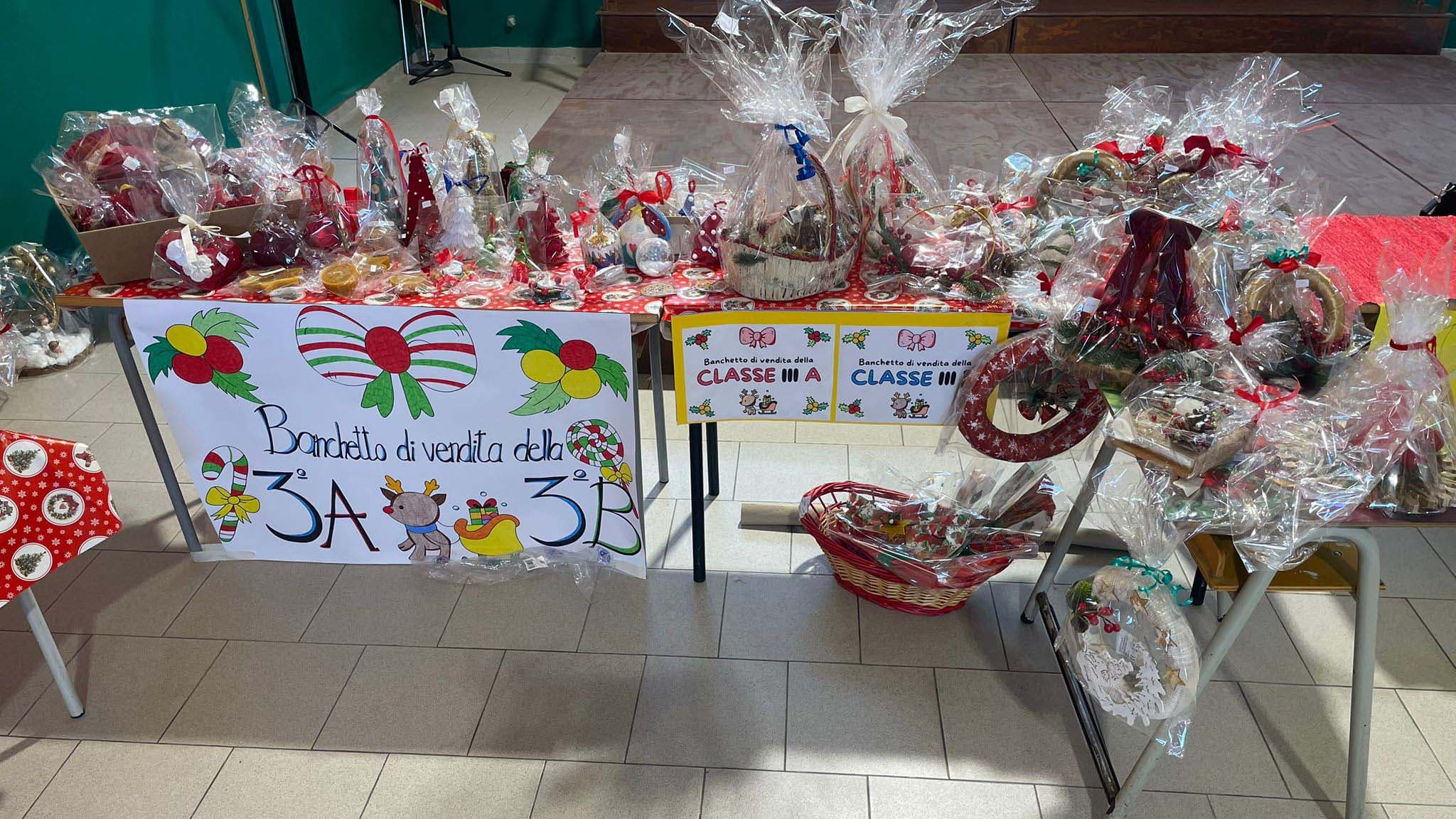 La comunità scolastica delle Monachelle educa ai valori del Natale