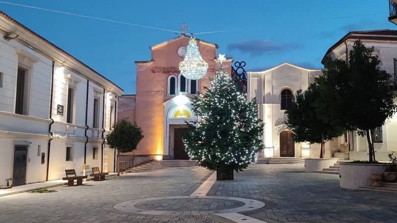 Identitario e solidale: a Vaccarizzo il Natale sposa la ricerca