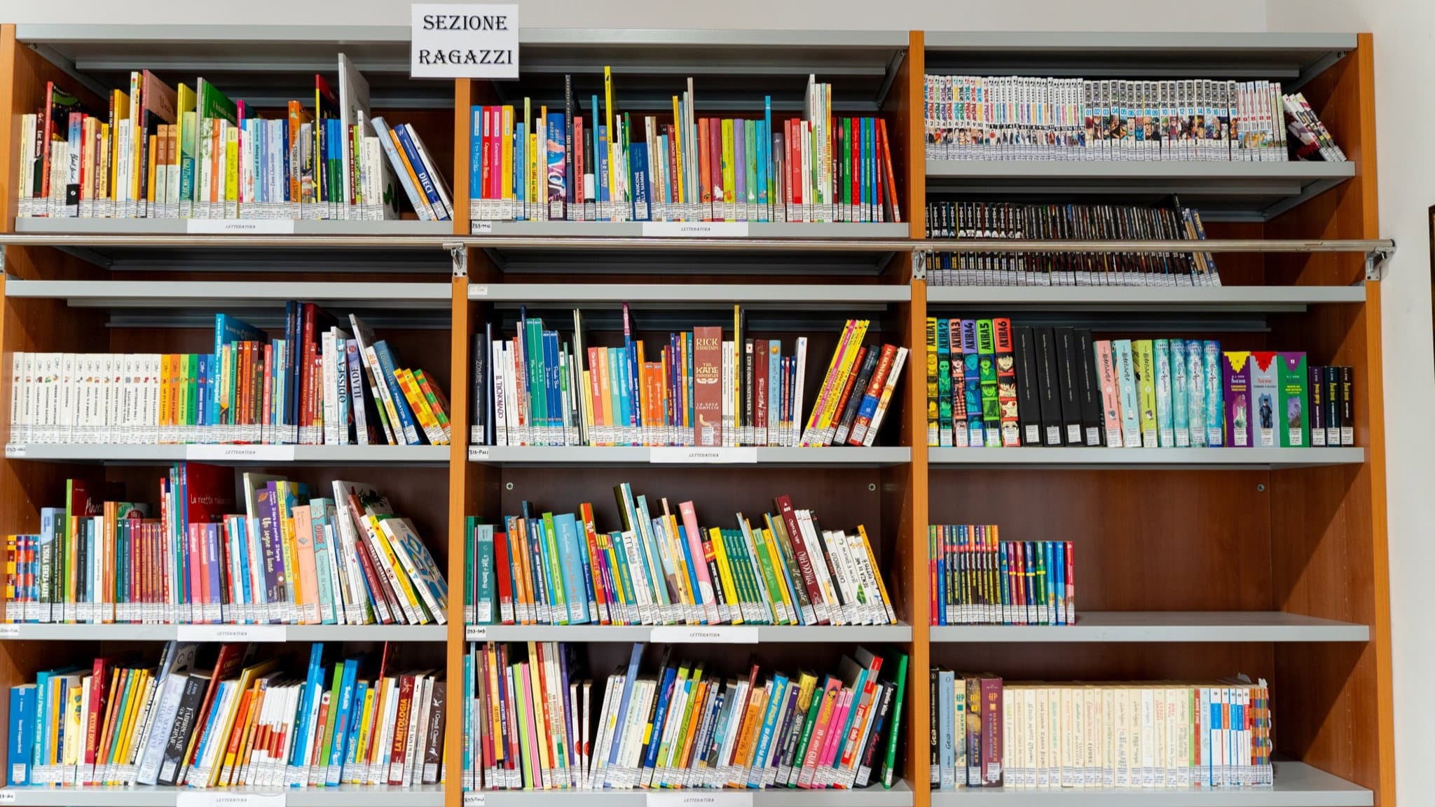 Natale in Co.Ro. 2025: oggi 19 dicembre lettura per bambini presso la Biblioteca Pometti