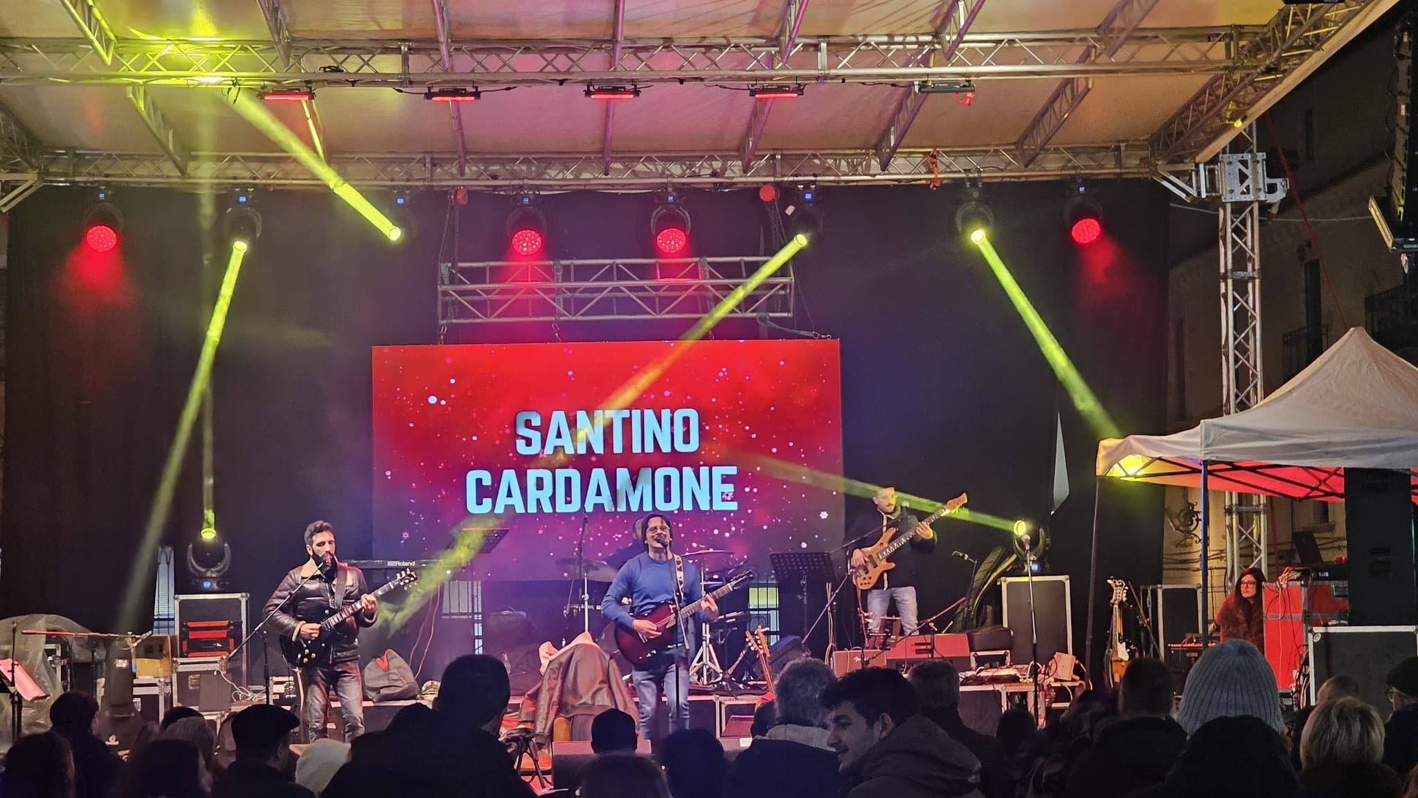 Natale in Centro, Co-Ro ha ballato sulla musica di Santino Cardamone