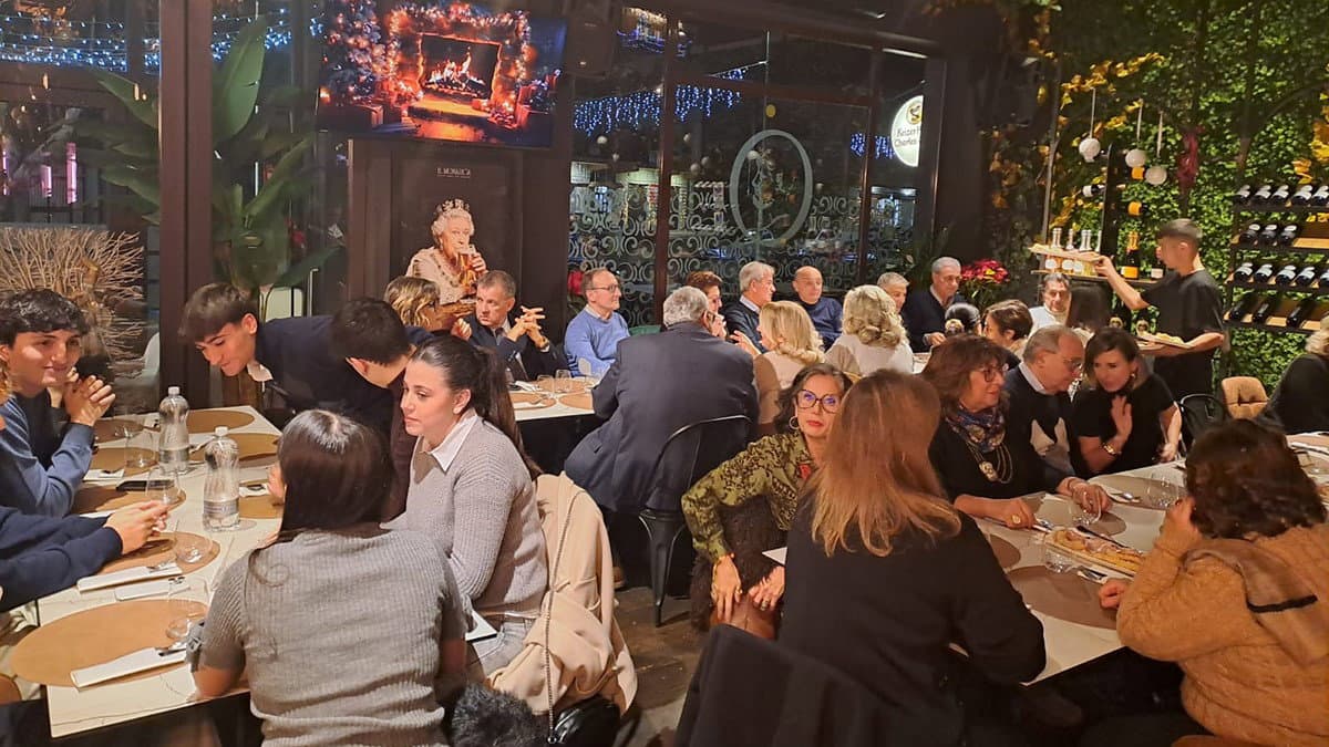 Musica, convivialità e tradizione: successo per la “Friendly Christmas Evening” di Rossano Purpurea