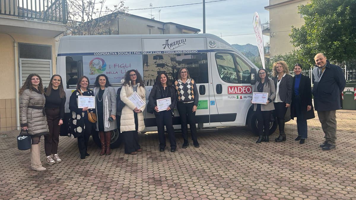 Per "I Figli della luna" arriva un nuovo mezzo a nove posti: «Una promessa mantenuta»