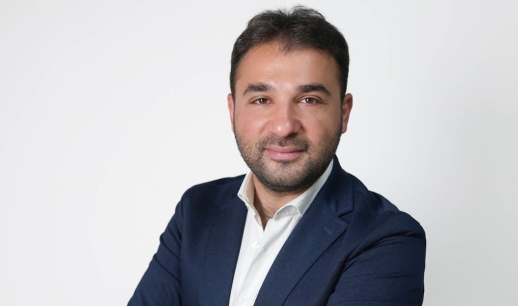 «La città è in festa, ma senza acqua»: Caputo contro la “normalità” di Stasi