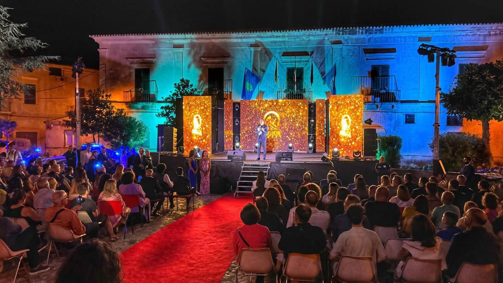 Firmata la convenzione biennale 2026-2027 tra il Comune di Cariati e il Premio Ausonia