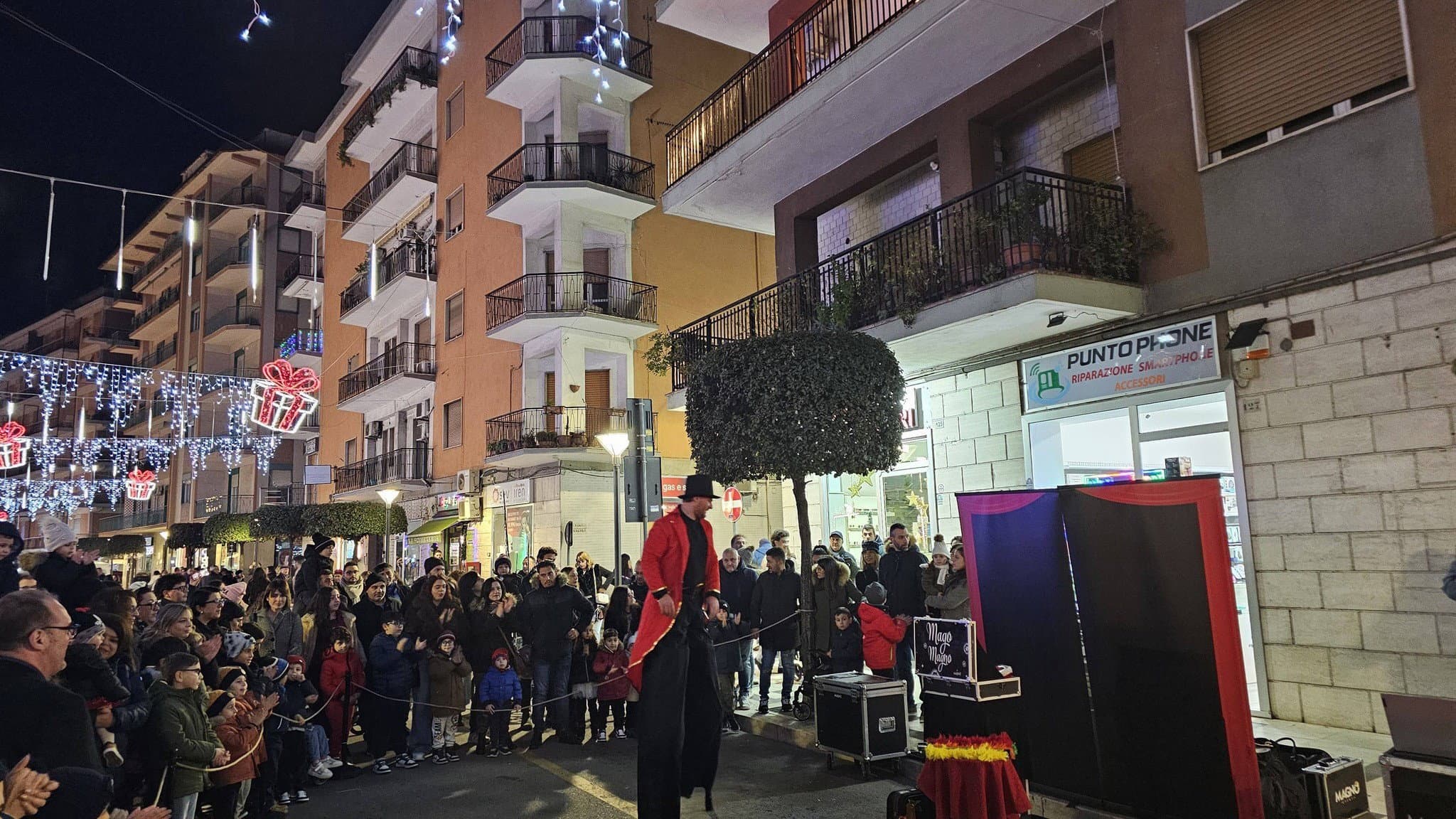 Co-Ro, ultima domenica di “Natale in Strada”: festa, giochi e sorrisi su Via Nazionale