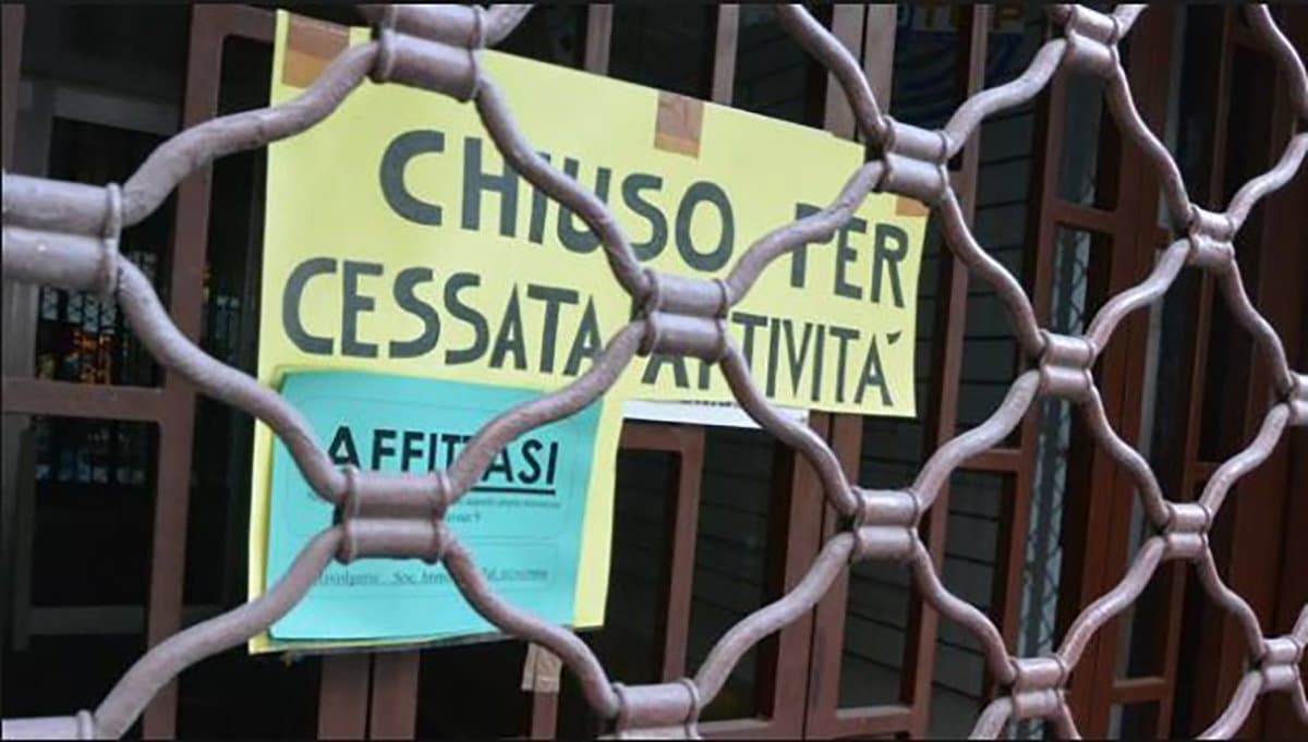 Corigliano-Rossano si spegne una serranda alla volta: la crisi sta divorando il territorio