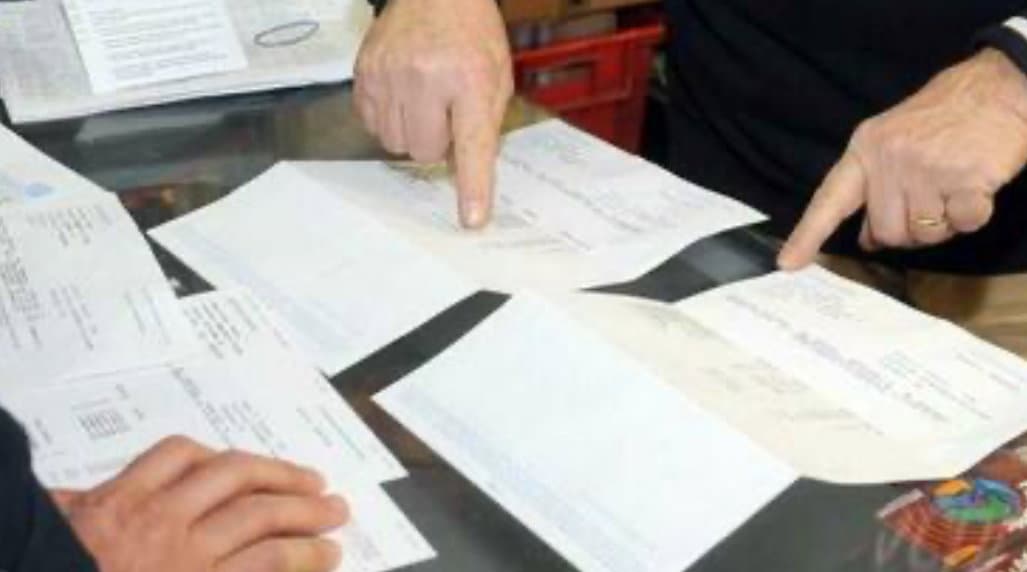 TARI a Corigliano-Rossano: «Cittadini penalizzati da ritardi e anomalie»