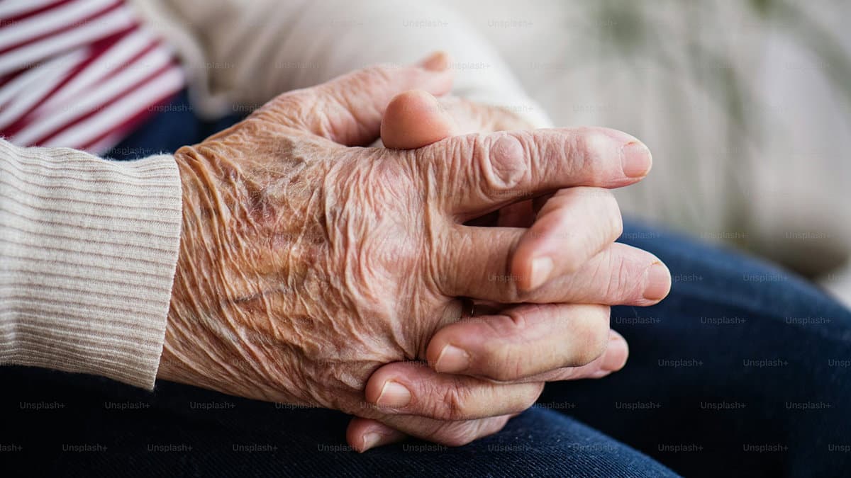 Canna, attende il rilascio del tagliando invalidi da sei mesi: «Il Comune non risponde»