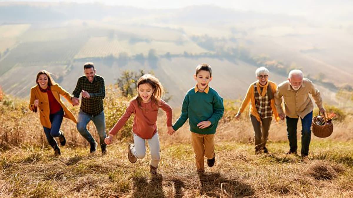 Giornata per la Vita: meno nascite e più rischi digitali per i bambini