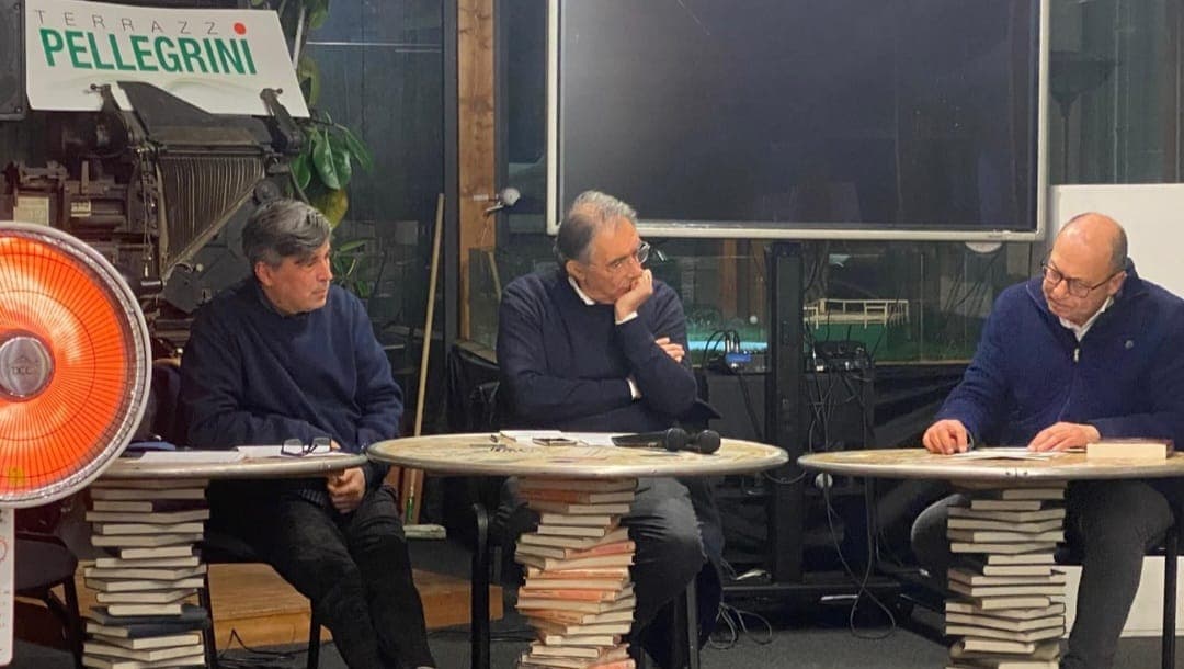 Il dialetto come responsabilità culturale: note sul dizionario di Mandatoriccio di Carlino
