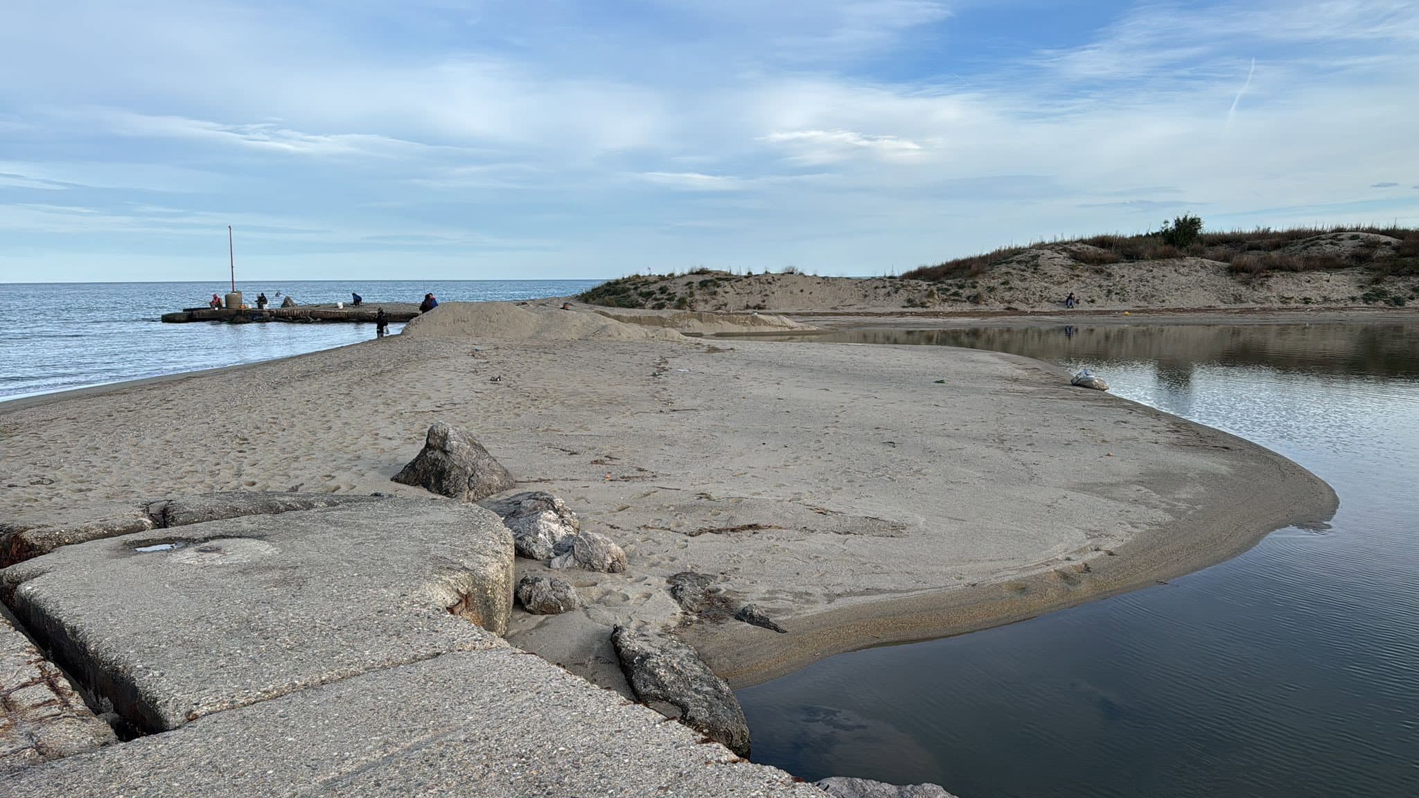 Sibaritide, ciclone Harry colpisce i porti: Laghi di Sibari al sicuro, stop al Canale Stombi