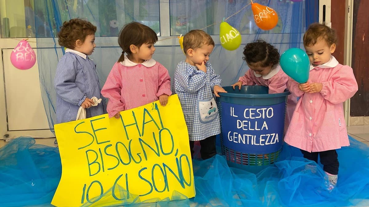 Co-Ro, Magnolia educa alla gentilezza fin dall'infanzia