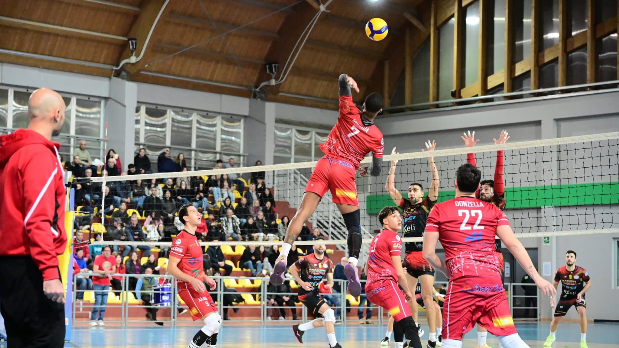 Sprovieri Corigliano Volley in trasferta a Santa Teresa di Riva: trasferta chiave per il primato