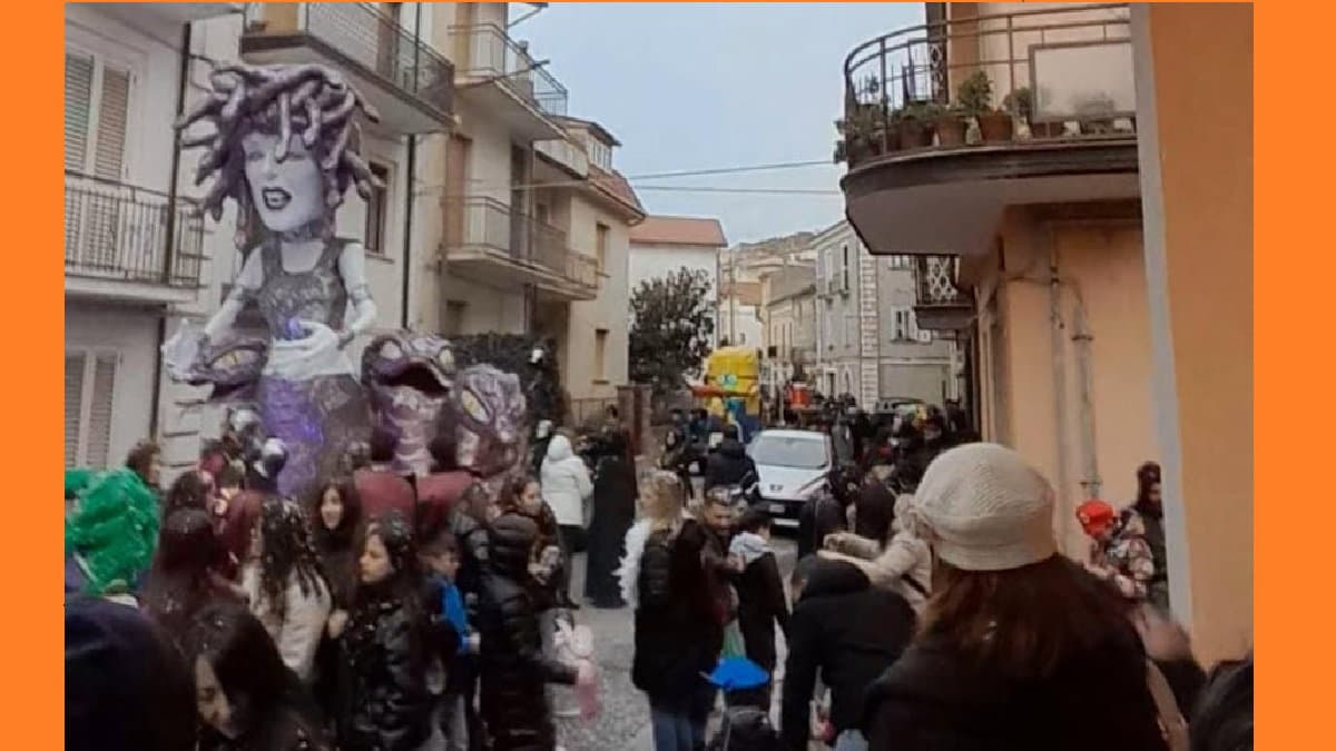 San Demetrio Corone celebra il Karnivalli Arbëreshëvet: tradizione, identità e festa