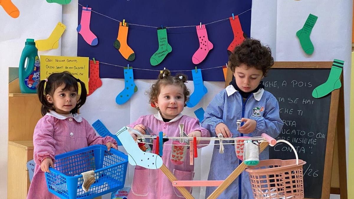 Co-Ro, Giornata dei Calzini Spaiati al Polo Magnolia: laboratorio sull’inclusione per i bambini