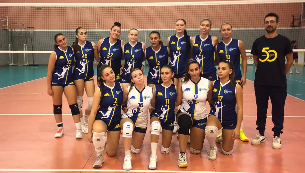 Pallavolo Rossano vola in semifinale: 3-0 alla Silan Volley
