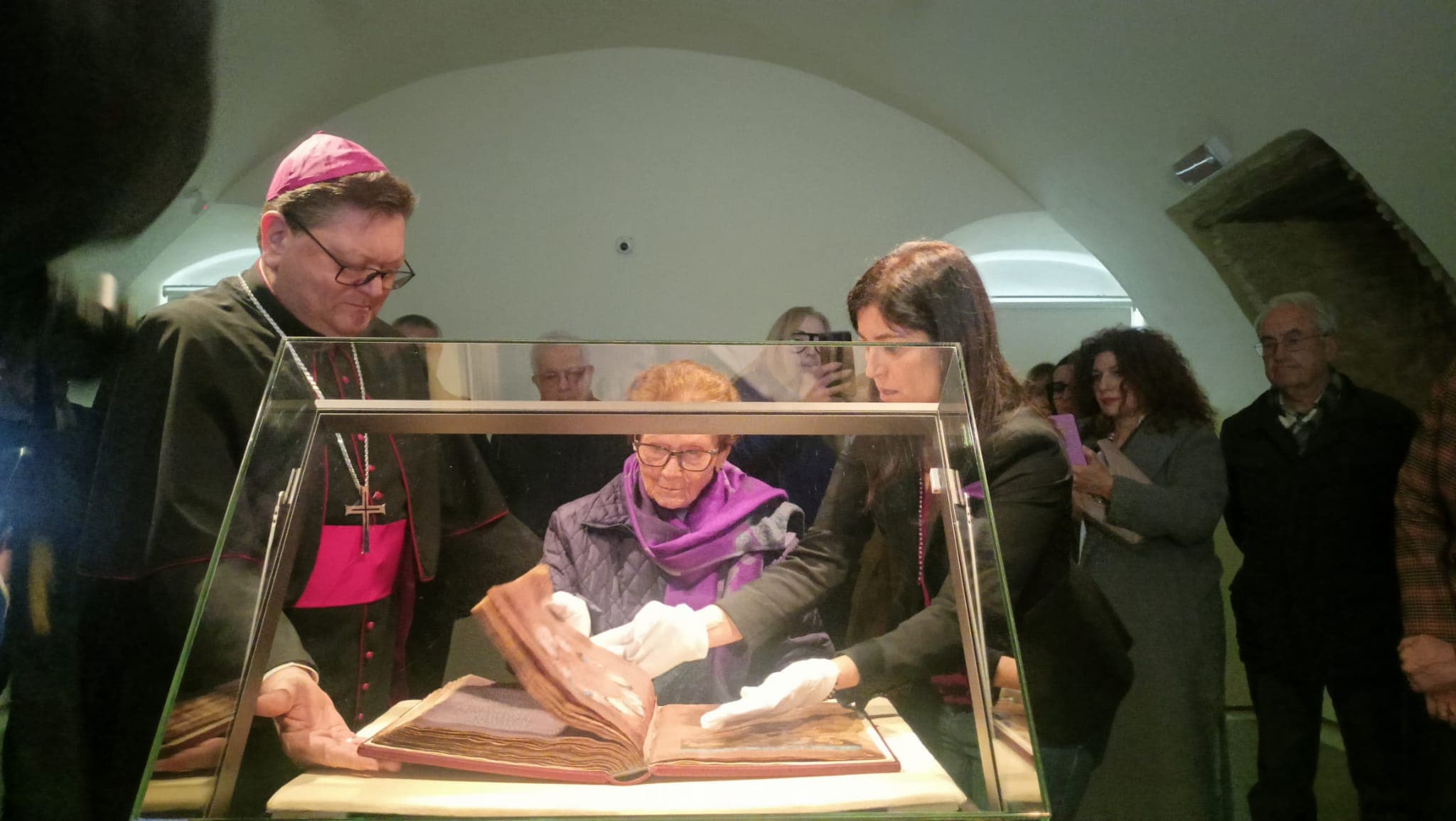 Codex Purpureus, lo sfoglio dedicato alle donne: la testimonianza di Lia Panera che continua ad emozionare