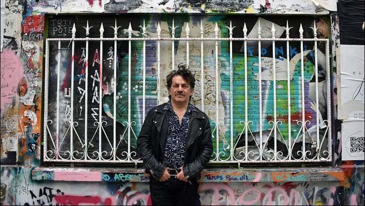 Peppe Voltarelli lancia il videoclip di “Mozza” e porta la musica calabrese tra Francia e Germania