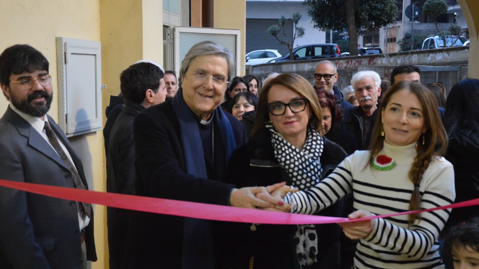 Lauropoli, inaugurato il Centro Proxy: uno spazio dedicato alle donne e alla comunità