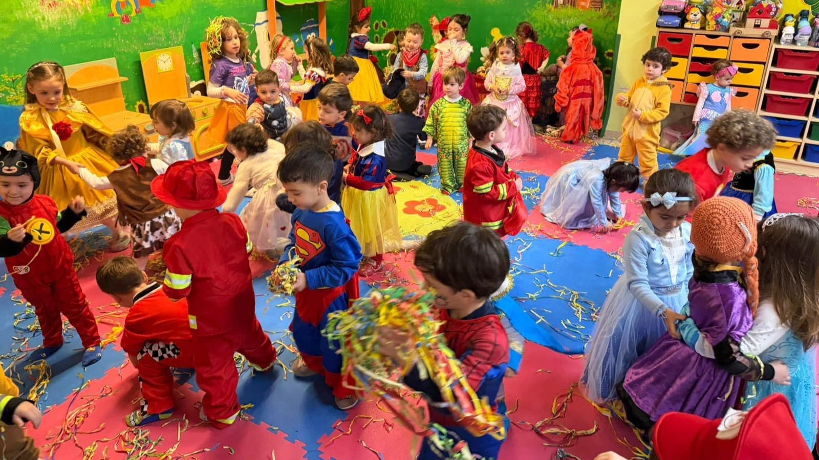 Educazione dei bambini e Carnevale: la pedagogista Teresa Pia Renzo spiega perché insegnare a essere se stessi