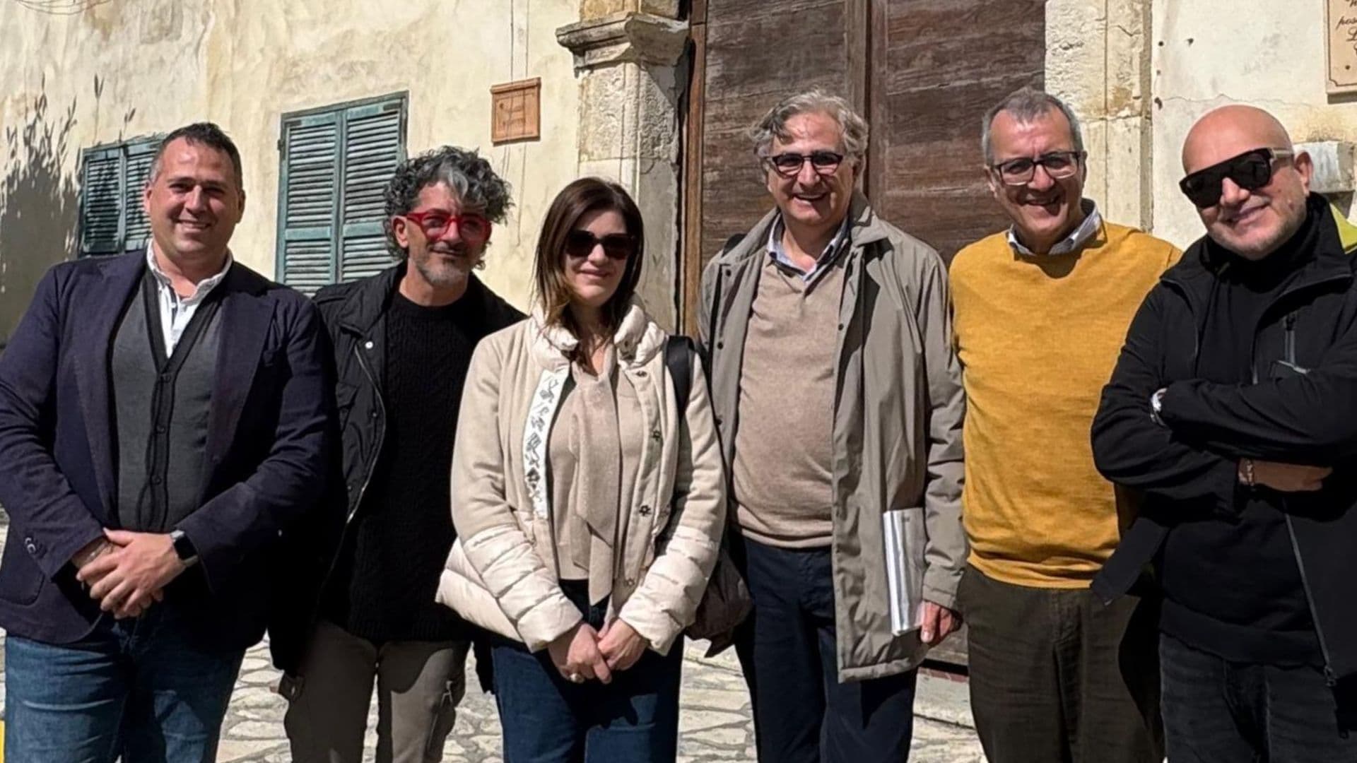 Cariati, Premio Ausonia dal 9 all’11 luglio 2026: incontro operativo in Comune per l’evento nazionale dello spettacolo