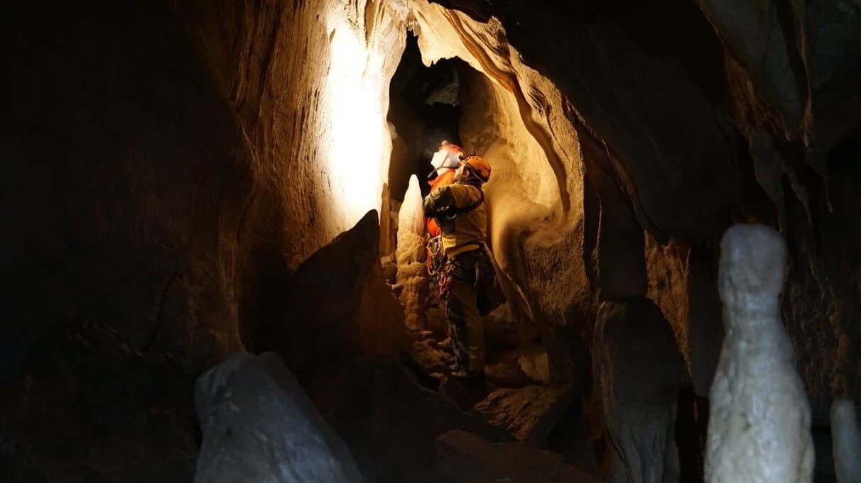 Speleologia in Calabria, escursione nella Grotta San Paolo: appuntamento a Morano Calabro